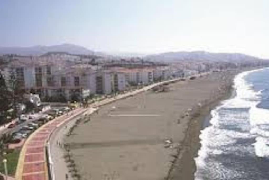 Precioso Apartamento A 50 Metros De La Playa Rincón de la Victoria Eksteriør billede